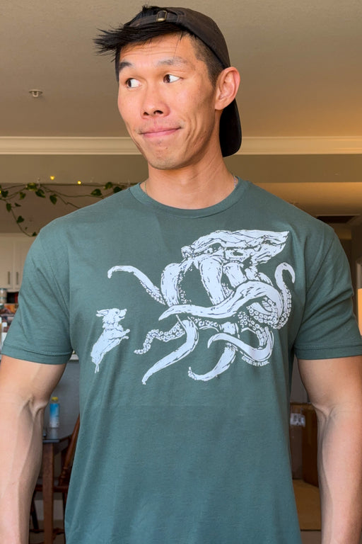 Corgi v Kraken Arm Battle Premium T-Shirt