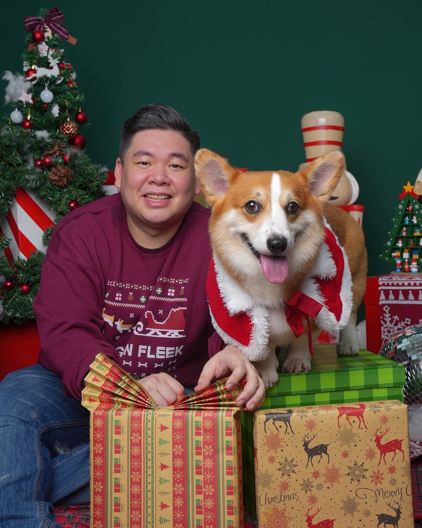 Corgi holiday sweater hotsell